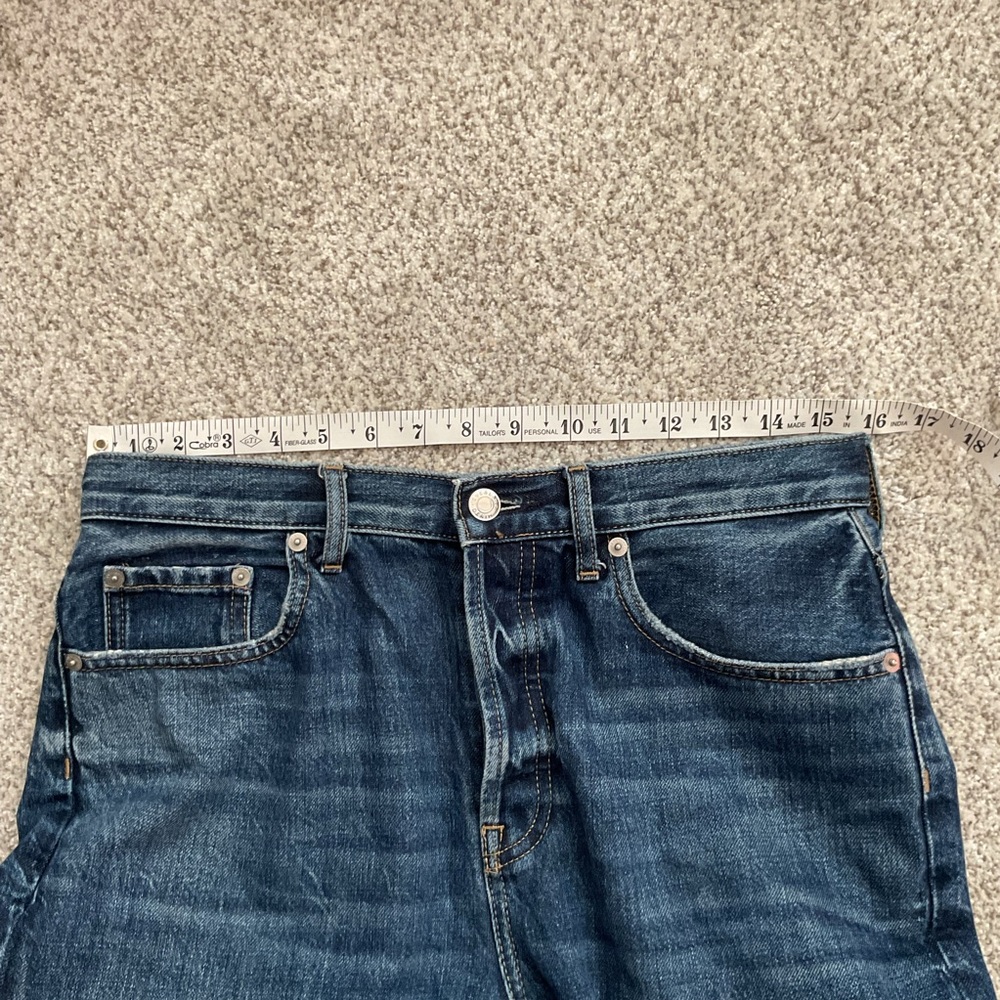 Everlane Destructed The ’90s Cheeky® Jean Dark Wash Size 28 Cropped, Distressed - Picture 9 of 13